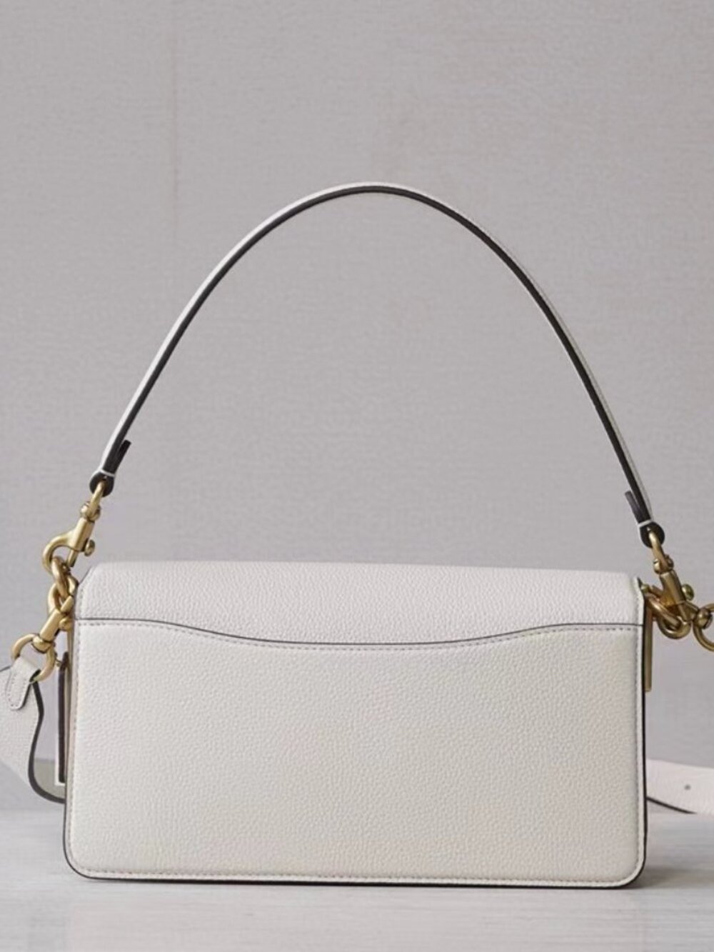 Coach Tabby 26 Shoulder Bag Crossbody Leather Authentic - Picture 4 of 5